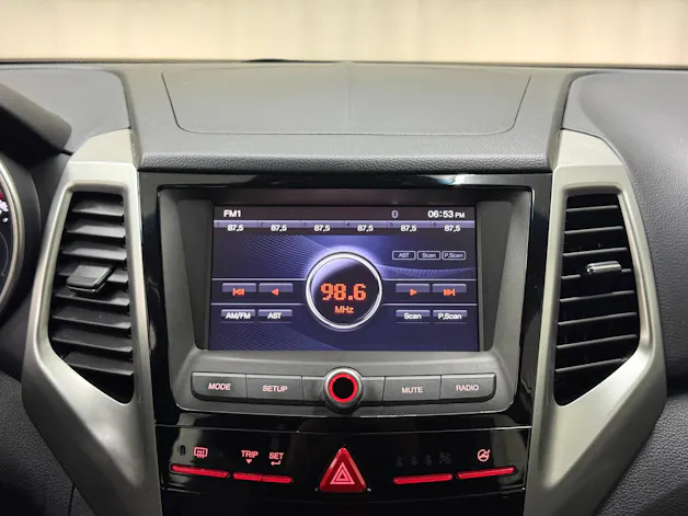 KGM -SsangYong Tivoli 1.6 e-XGi Sapphire 2WD