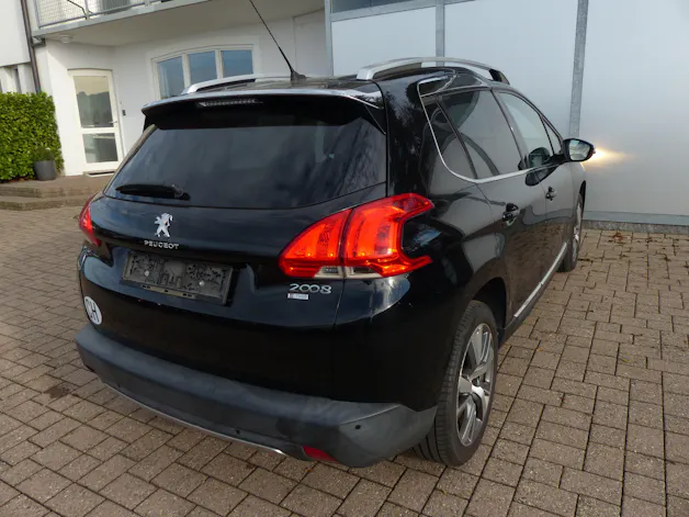 Peugeot 2008 1.2 PureTech Allure