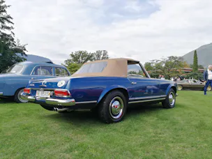 Mercedes-Benz 230 SL Pagode