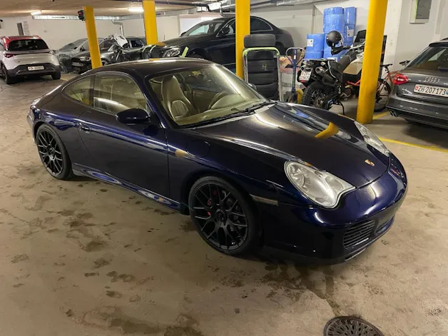Porsche 911 Carrera 4 S