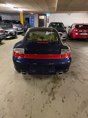 Porsche 911 Carrera 4 S
