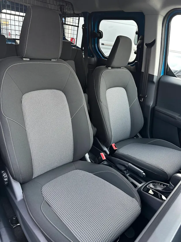 Ford Transit Courier dcab. van 1.0 Trend/125CV/Aut.