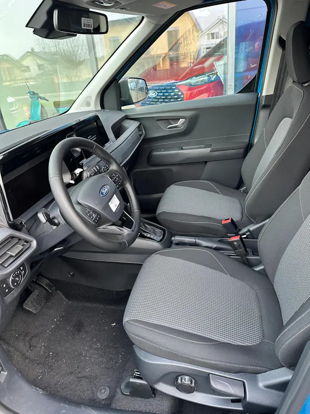 Ford Transit Courier dcab. van 1.0 Trend/125CV/Aut.