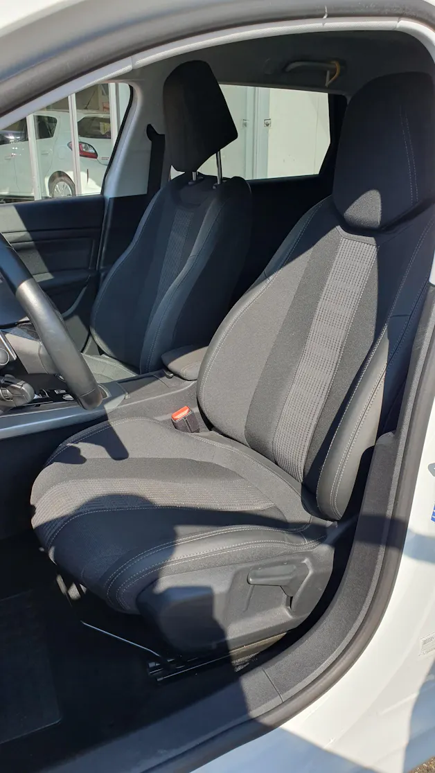 Peugeot 308 SW 1.5BHDI Allure mit AHK