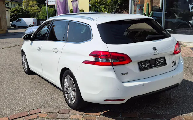 Peugeot 308 SW 1.5BHDI Allure mit AHK