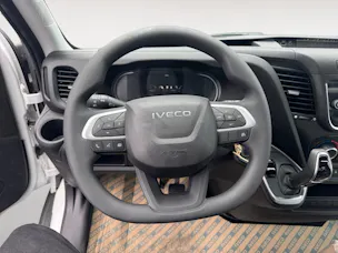 Iveco 35S16A8 mit Kipper Geser