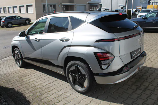 Hyundai Kona EV 65.4 kWh Amplia