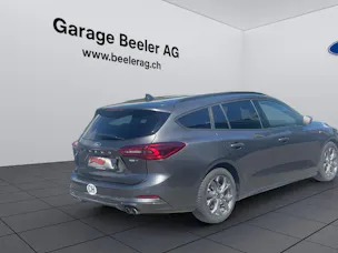 Ford Focus Station Wagon 1.0i EcoB Hybrid 155 ST-Line