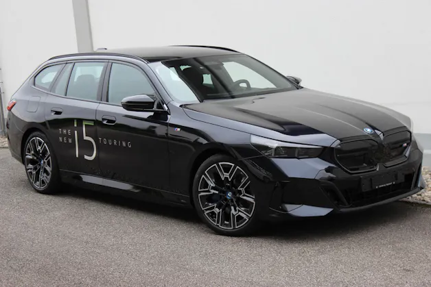 BMW i5 M60 Touring M Sport *0.9%-LEASINGAKTION*