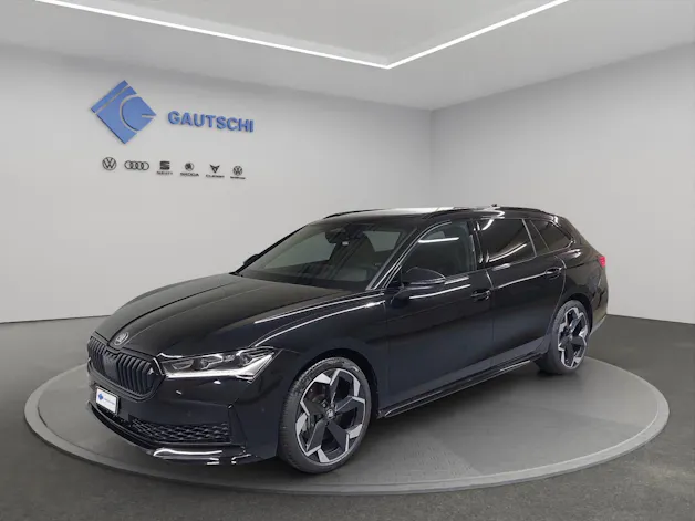 Škoda Superb Combi 2.0 TSI Sportline 4x4 DSG