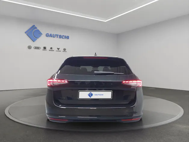 Škoda Superb Combi 2.0 TSI Sportline 4x4 DSG