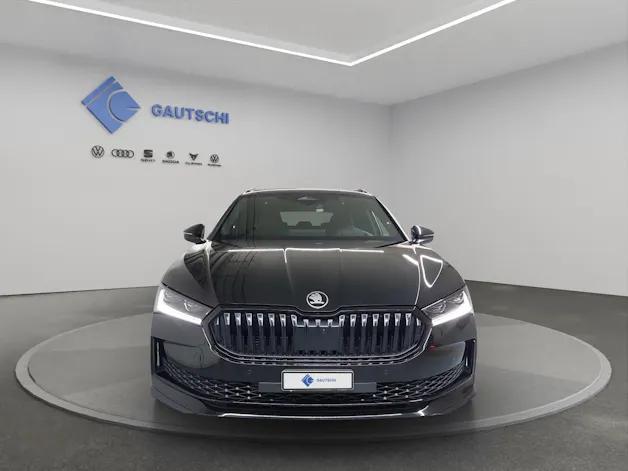 Škoda Superb Combi 2.0 TSI Sportline 4x4 DSG