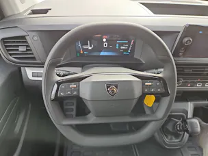 Peugeot Expert 1.5 BlueHDi 120 S&S Vertiefte Kabine Standard