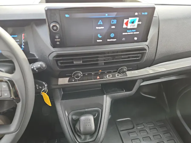Peugeot Expert 1.5 BlueHDi 120 S&S Vertiefte Kabine Standard