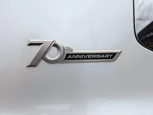 Toyota LAND CRUISER 300 V6 DIESEL 70th Anniv.