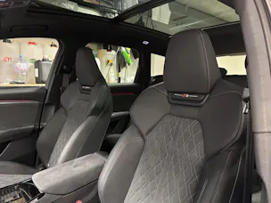Audi Q6 e-tron quattro