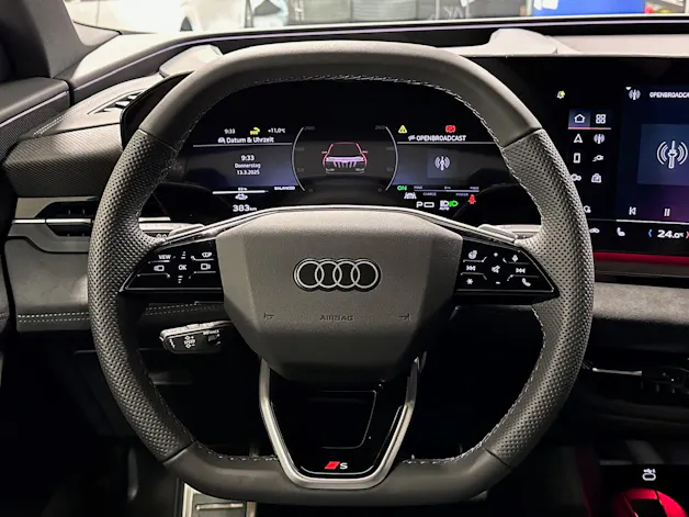Audi Q6 e-tron quattro