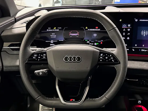 Audi Q6 e-tron quattro