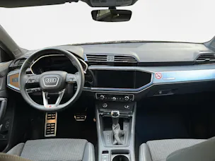 Audi Q3 35 TFSI S line S-tronic