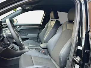 Audi Q3 35 TFSI S line S-tronic