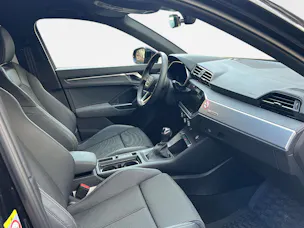 Audi Q3 35 TFSI S line S-tronic