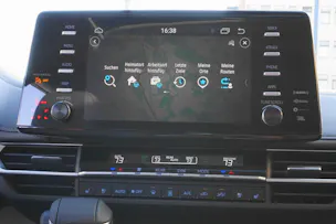 Toyota Sienna Hybrid Limited FWD