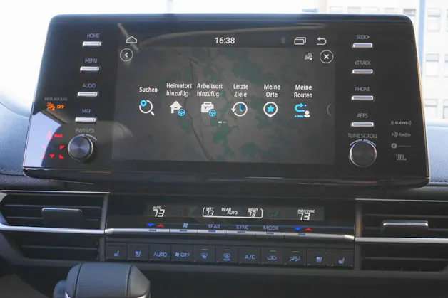 Toyota Sienna Hybrid Limited FWD