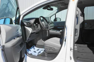 Toyota Sienna Hybrid Limited FWD