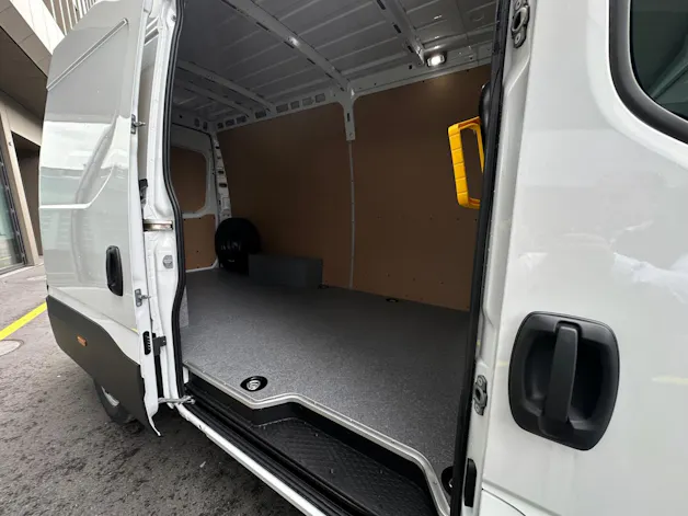 Iveco 35s18v eco