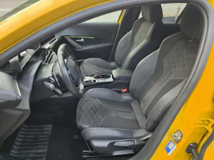 Peugeot 208 1.2 PureT GTPack EAT8