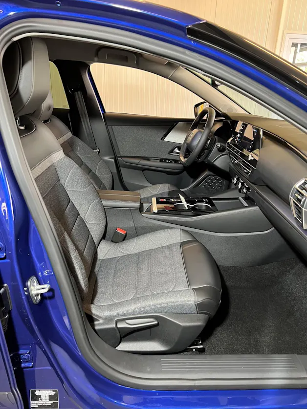 Citroën C5 X 1.6i PHEV Feel Pack e-EAT8