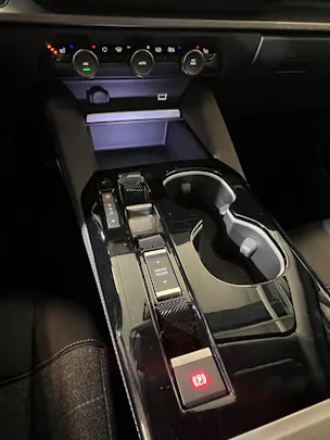 Citroën C5 X 1.6i PHEV Feel Pack e-EAT8