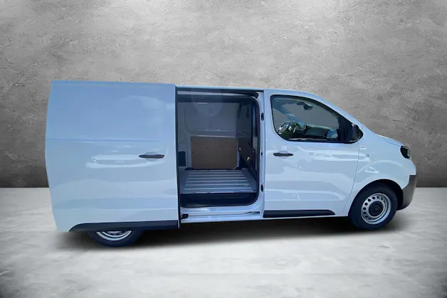 Fiat SCUDO VAN EASY PRO 1.5 BLUEHDI L2 /H1 / 120 PS / Manuell