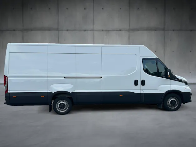 Iveco 35S16VL