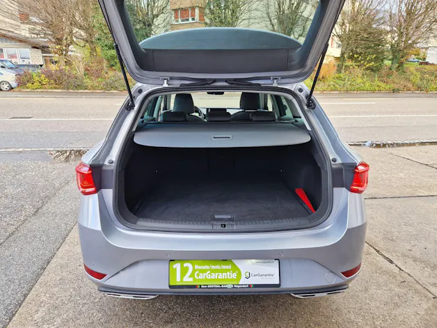 SEAT Leon ST 1.5 eTSI mHEV DSG FR