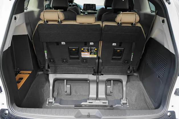 Toyota Sienna Hybrid Limited Premium AWD