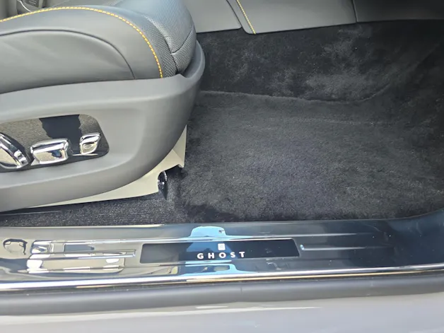 Rolls Royce ROLLS-ROYCE Ghost Serie - Schmohl-Auslieferung - RR Provenance 24 Monaten Garantie und Service