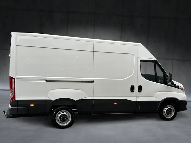 Iveco 35 S 16 A8 V