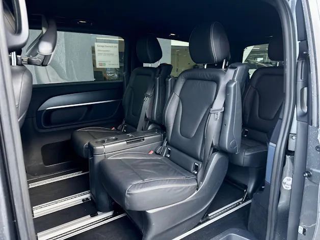Mercedes-Benz EQV 300 Avantgarde lang