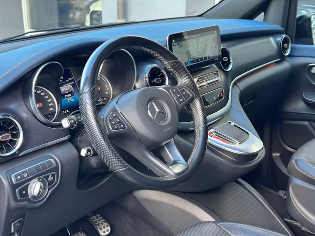 Mercedes-Benz EQV 300 Avantgarde lang