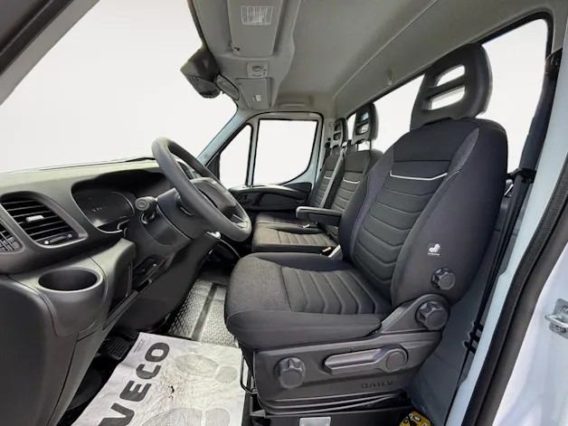 Iveco 35C16A8