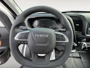 Iveco 35C16A8
