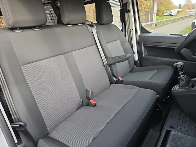Peugeot Expert 2.2 BlueHDi 120 Doppel-Kabine Standard