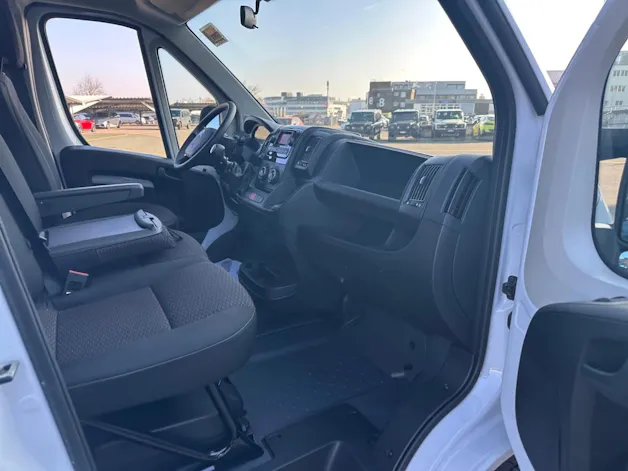 Citroën Jumper 33 2.2 BlueHDi 140 L3H2