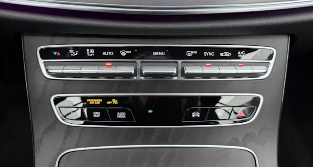 Mercedes-Benz E 200 Cabriolet 4Matic Avantgarde 9G-Tronic