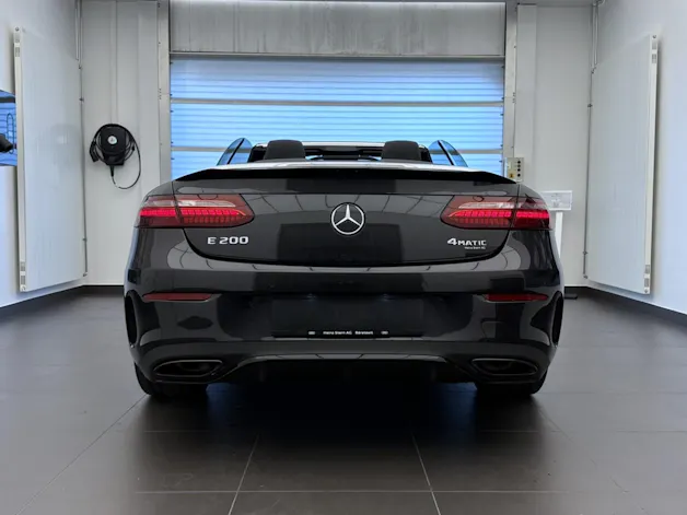 Mercedes-Benz E 200 Cabriolet 4Matic Avantgarde 9G-Tronic