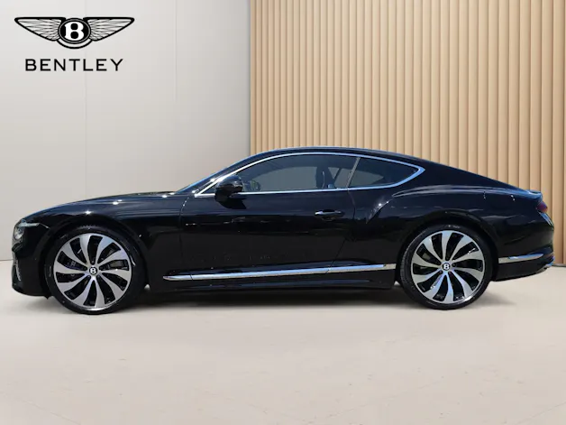 Bentley Continental GT V8 4.0 PHEV 680 PS/ 1.9 % Leasing möglich