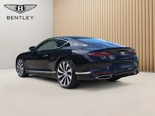 Bentley Continental GT V8 4.0 PHEV 680 PS/ 1.9 % Leasing möglich