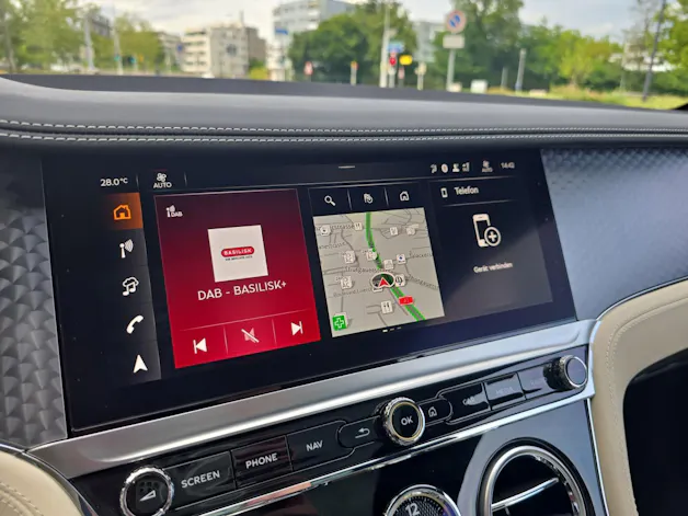 Bentley Continental GT V8 4.0 PHEV 680 PS/ 1.9 % Leasing möglich