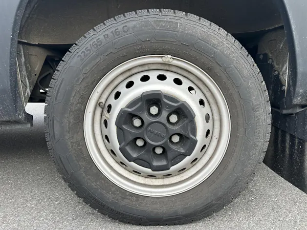 Iveco 35 S 16 A8 V